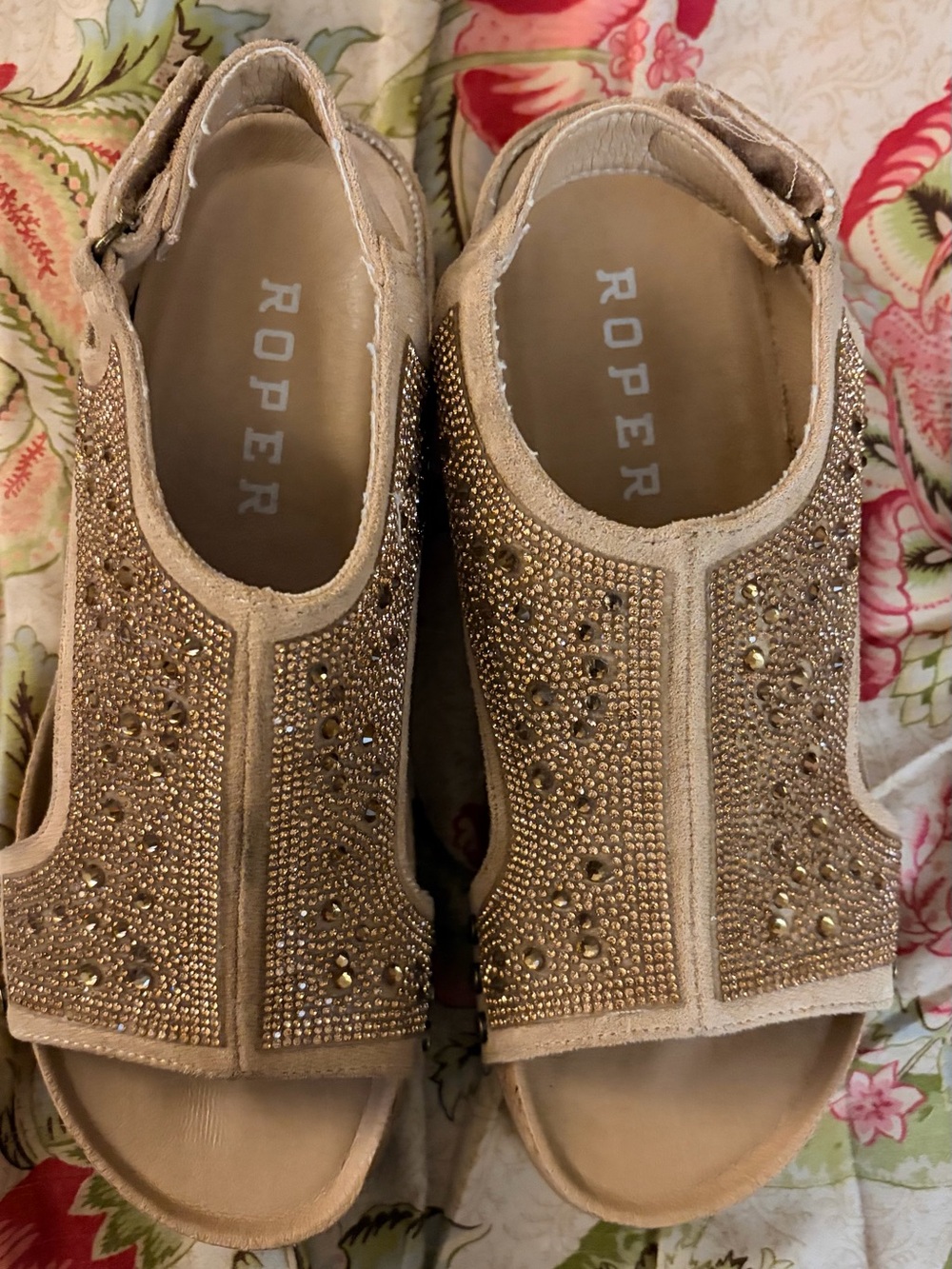 Roper Women's Champagne Gold Rhinestone Slingback Sandals